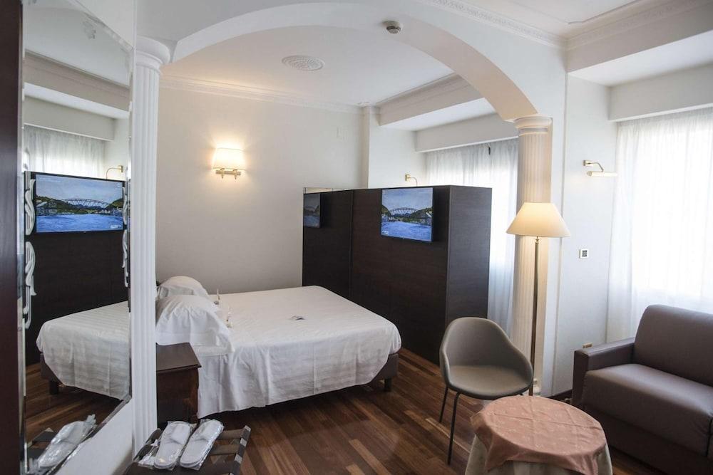 Hotel Plaza Pescara Dış mekan fotoğraf