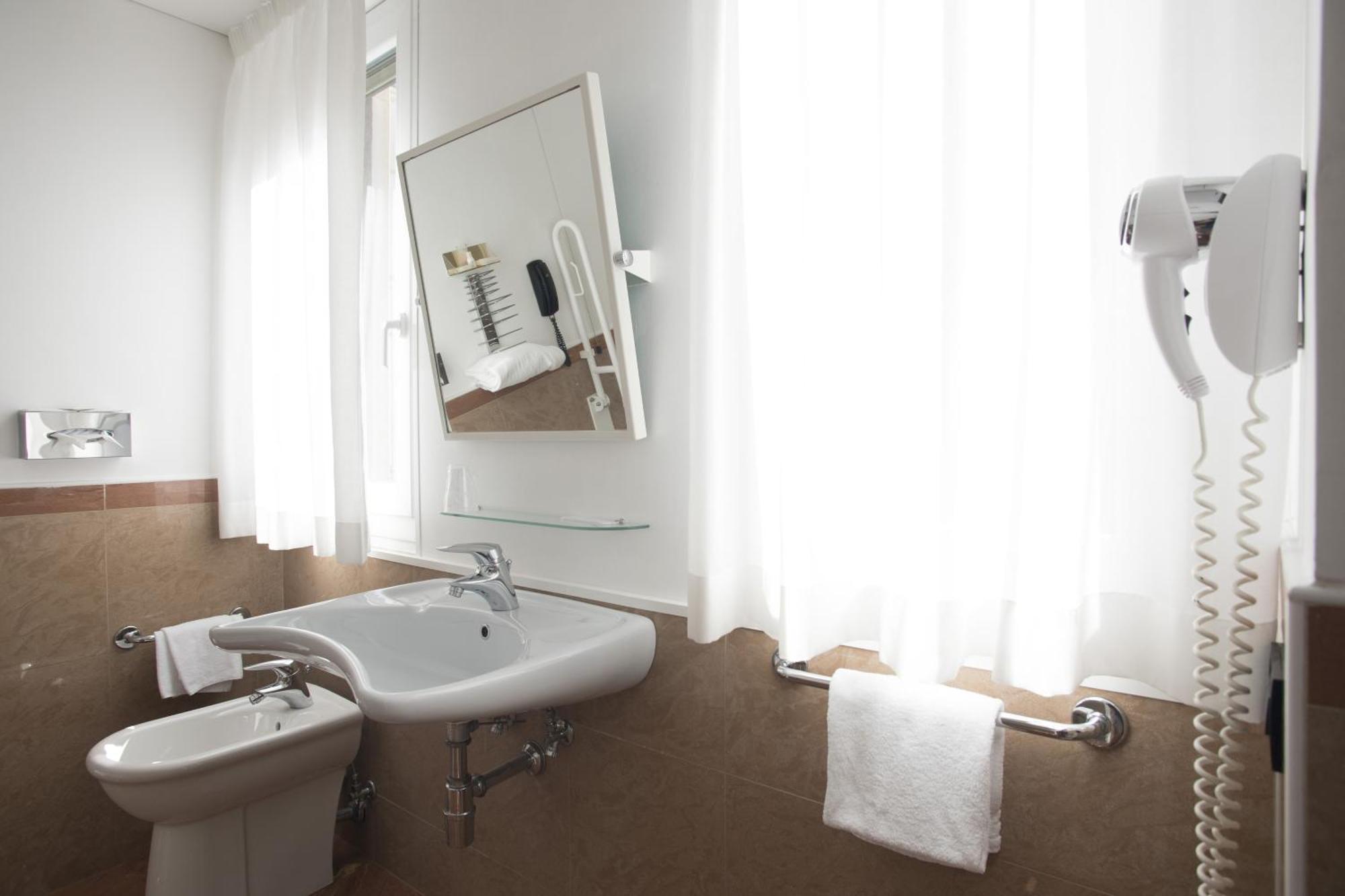 Hotel Plaza Pescara Dış mekan fotoğraf